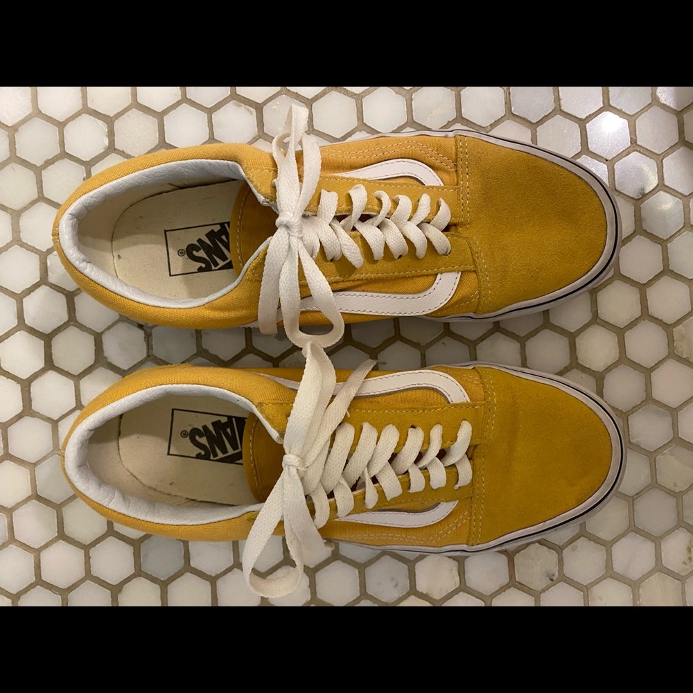 Desert sun(mustard yellow) Old Skool Vans.